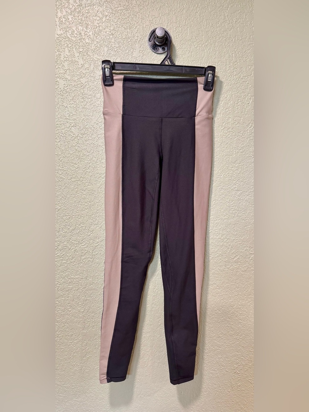 YPB  Ultra High-Rise Two-Tone Black & Tan Leggings for Women NWT XS LONG